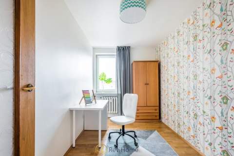 Do wynajęcia 4 pok Muranów Balkon Piwnica Garaż