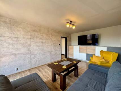 Dwupokojowe M - 51 m po remoncie balkon