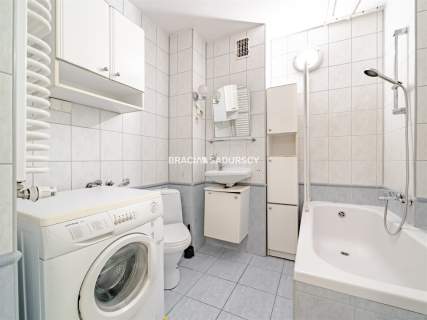 2-pokojowe mieszkanie z oddzielną kuchnią,balkon