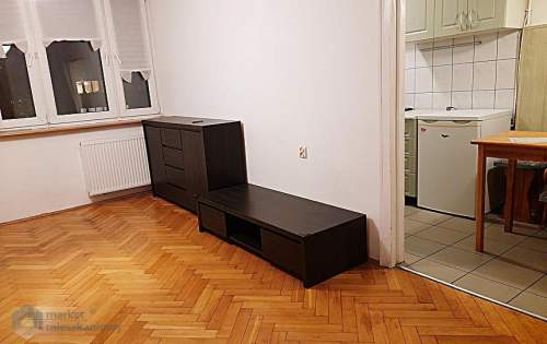 Dwupokojowe mieszkanie z kuchnią i loggią