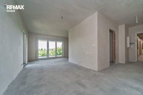 Duże mieszkanie z loggią i balkonem