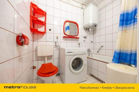 Olecko Centrum / 2 pokoje / 1 piętro / balkon