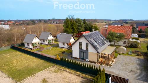 Wyjątkowa Nieruchomość nad Morzem, Dom