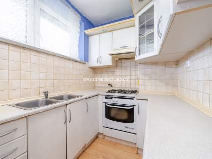2-pokojowe mieszkanie z oddzielną kuchnią,balkon