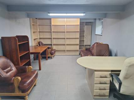 Lokal biurowy w dobrej lokalizacji, media w cenie