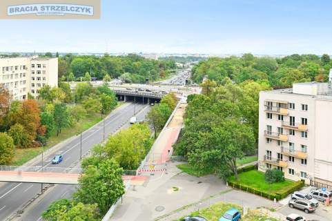 Studio 36,5 m na poddaszu, Armii Ludowej loggia