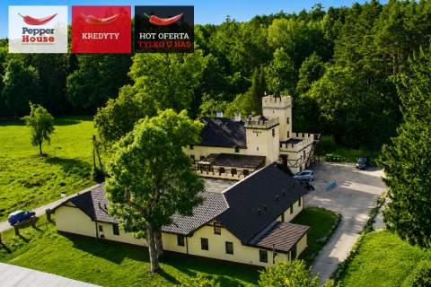 Zamek wśród lasów - obiekt komercyjny na Pomorzu