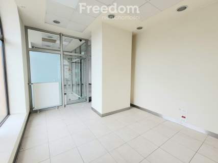Lokal handlowo-usługowy w samym centrum