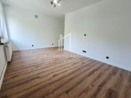 REZERWACJA Przestronne mieszkanie po remoncie -52 m2 - centrum