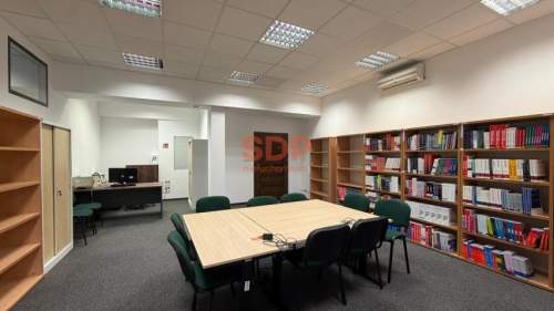 Lokal biurowy 78 m2 w centrum miasta