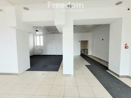 Lokal handlowo-usługowy w samym centrum