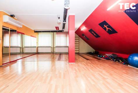 Niemal 200 metrowy lokal / fitness na wynajem