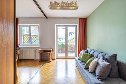 Do wynajęcia super kawalerka na Villardczyków.