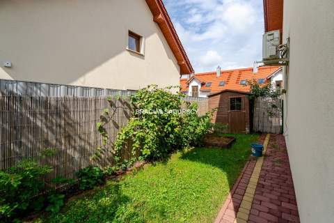Komfortowe 3-pokojowe mieszkanie z ogródkiem 90m2