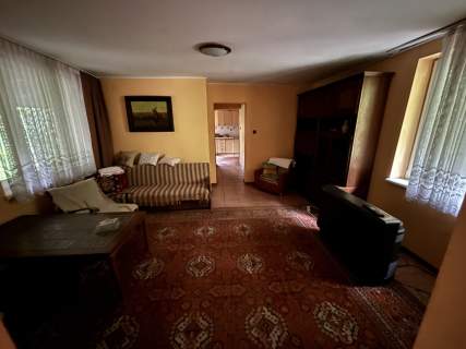 Duża działka 3103 m z domem   Mszczonów, blisko S8
