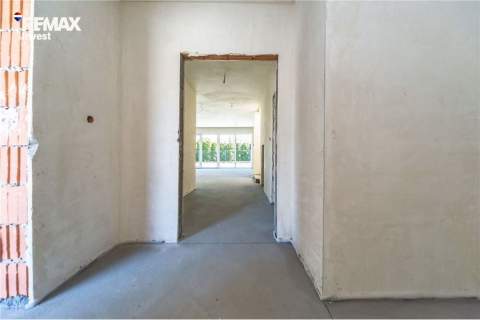 Połowa bliźniaka 140m2 z dużą działką
