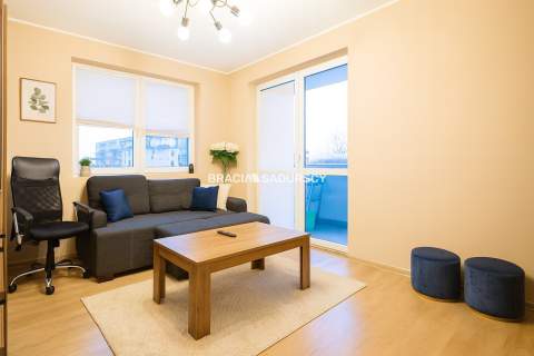 3 pokoje balkon, 56 m idealne na start