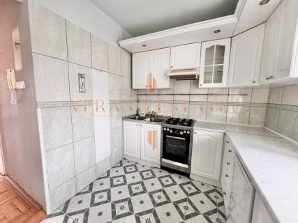 2 pok- 43 m Winda Balkon oddzielna kuchnia