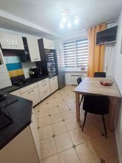 3 pokoje, powierzchnia 60.90m2, balkon, III piętro,Kalisz