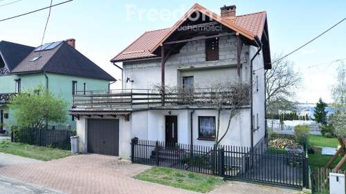 Przestronny dom z tarasami i garażem Lubawa.