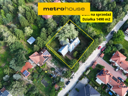 Dom z potencjałem na działce 1490 m2 w Sulejówku