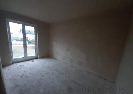 5-pokojowe mieszkanie w Markach