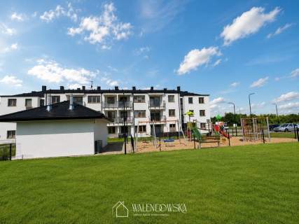 3 pokoje, miejsce postojowe - Kobylnica, Graniczna
