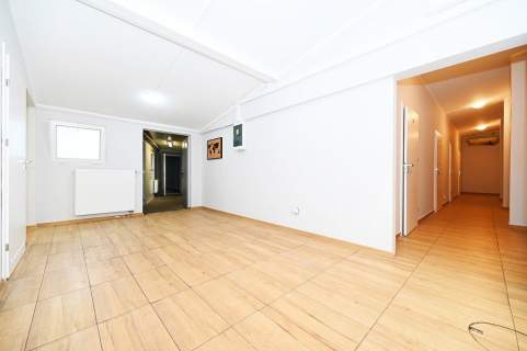Obiekt w centrum Wapienicy