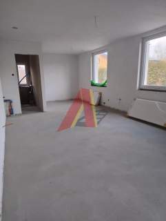 INWESTYCYJNY budynek ,kilka mieszkań / lokali