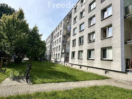2 pokoje z balkonem Centrum Do remontu
