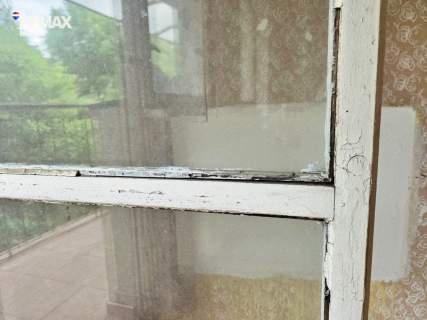 Balkon, zieleń i centrum miasta