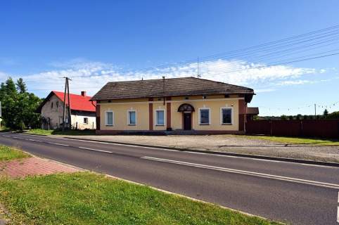 Budynek mieszkalno - usługowy Landek