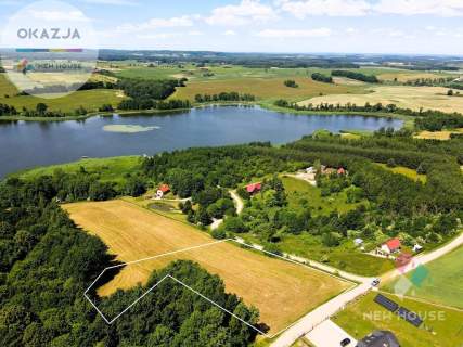 Z możliwością zabudowy, widokiem na jezioro