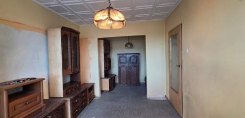2 POKOJE 39,7 m BALKON UL. KARPACKA 19