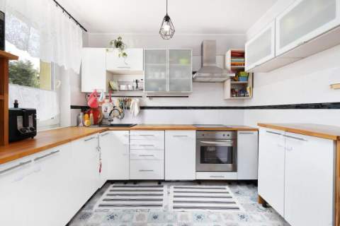 Nowoczesny apartament w budynku czterolokalowym