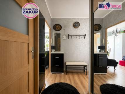 apartament z balkonem Czwarty Żagiel garaż