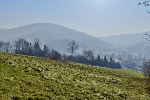 Widokowa działka - odkryj spokój w Beskidach