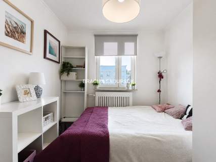 na sprzedaż 45m2 / 2 pokoje / przy parku