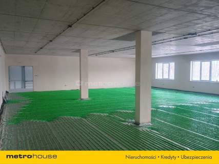 1090m2 Pruszków Magazyn i Pomieszczenia Biurowe