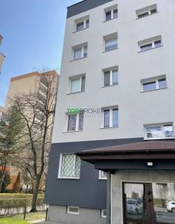 Przestronne dwa pokoje z osobną kuchnią