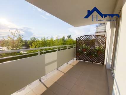 Metro Wysoki Standard Garaż Balkon 10 m 