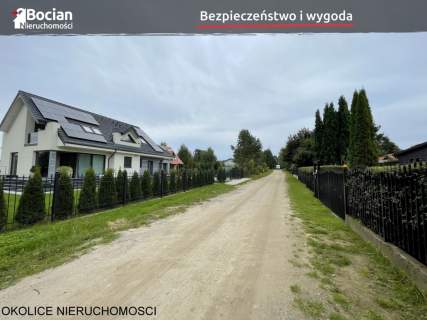 Kompleks działek z pięknym widokiem blisko jeziora