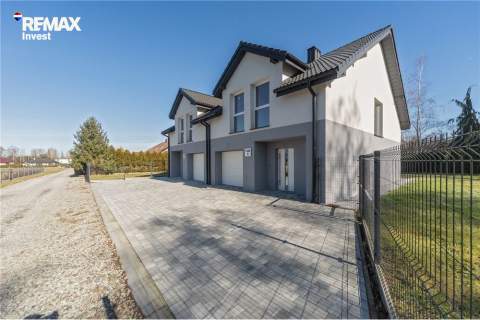 Połowa bliźniaka 140m2 z dużą działką