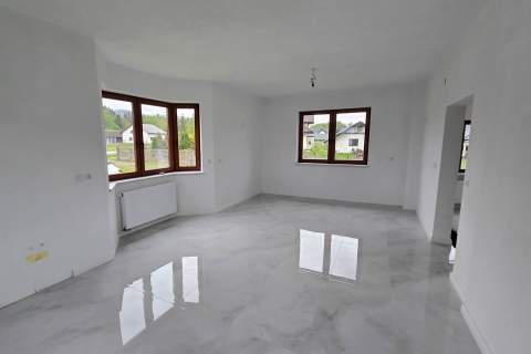 Dom wolnostojący 400m2 Działka 23a Brunary Gorlice