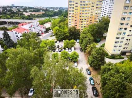 Mieszkanie 48m2 z 3 osobnymi pokojami balkon Bez piecyka gazowego...
