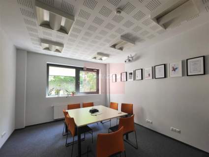 Nieruchomość komercyjna do wynajęcia, 255 m2, Warszawa