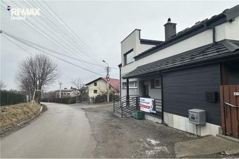 Lokal handlowo-usługowy wolnostojący z parkingiem