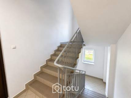 Ciche- Balkon 8mkw- Parking-Osiedle zamknięte