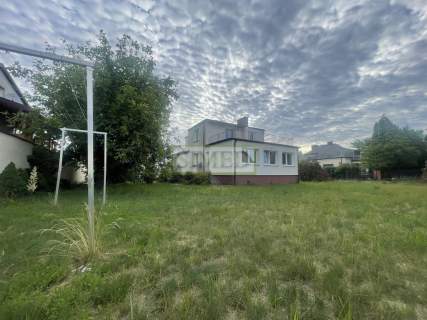 Pod inwestycje, na wynajem lub budowę,duża działka