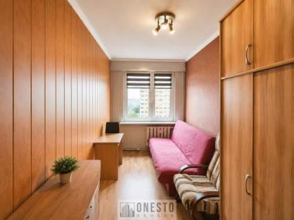 Mieszkanie 48m2 z 3 osobnymi pokojami balkon Bez piecyka gazowego...
